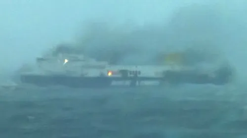 Bilanțul incendiului izbucnit la bordul feribotului plecat din Grecia a ajuns la 10 morți