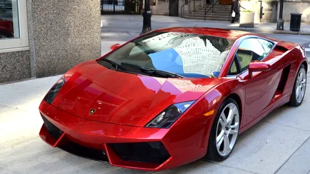 Au crezut că au dat lovitura vieții lor când și-au cumpărat un Lamborghini cu 40.000 de euro, dar, apoi, au fost chemați la poliție