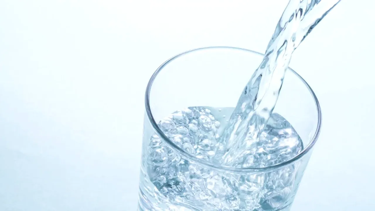 Aproape 500 de persoane se îmbolnăvesc în estul Chinei după ce au consumat apă contaminată