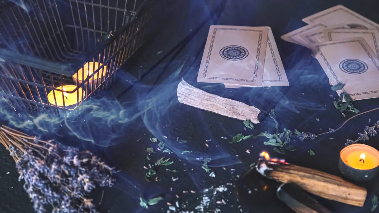 Patru ZODII care vor avea noroc la BANI la începutul lunii martie