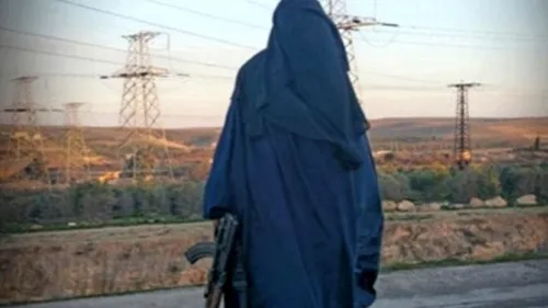 Pețitoarea jihadiștilor. Cum  a ajuns o studentă britanică membru ISIS, în Siria