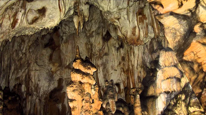 Lumea miraculoasă a peșterilor din România / Documentar EXCEPȚIONAL realizat de Administrația Parcului Natural Apuseni - VIDEO