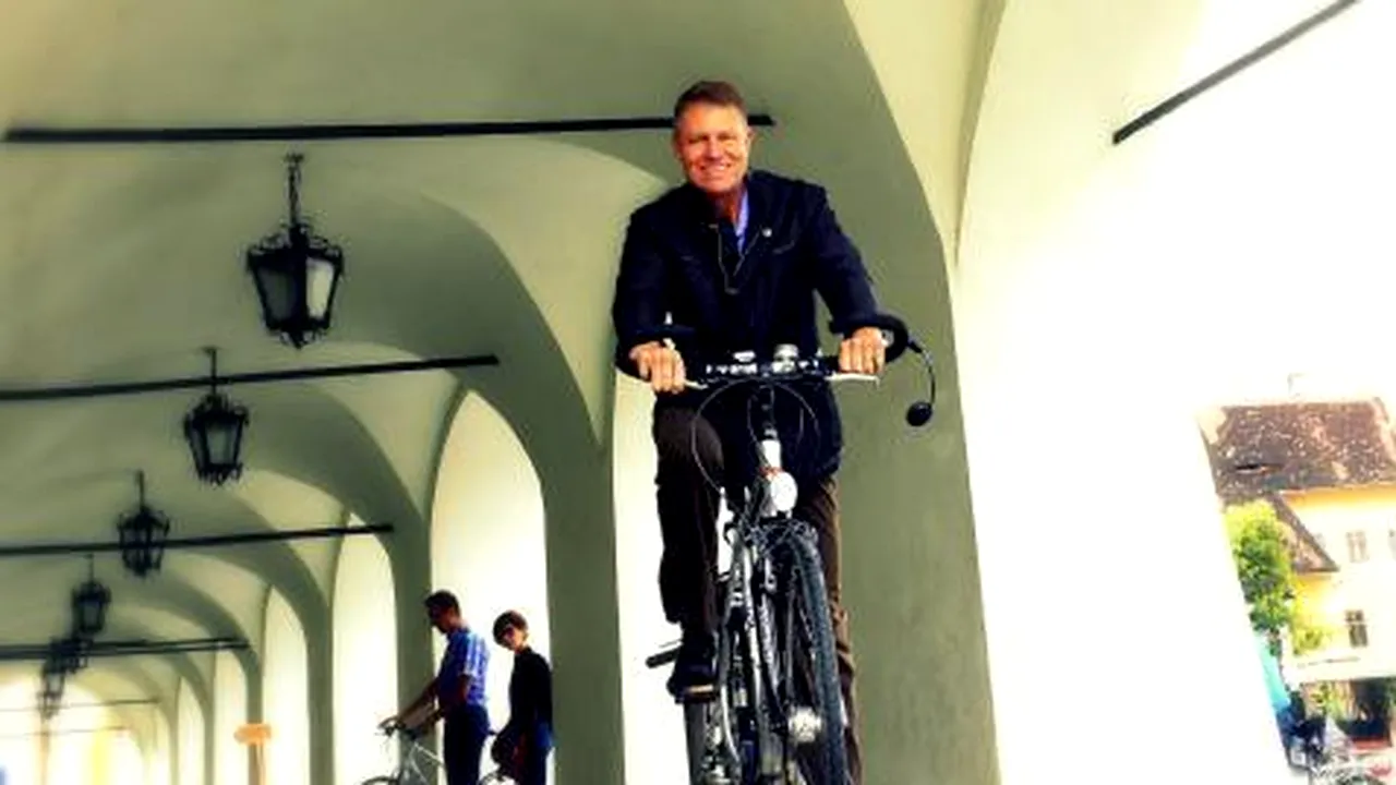 Turiștii din Sibiu, plimbați pe „Drumul președintelui