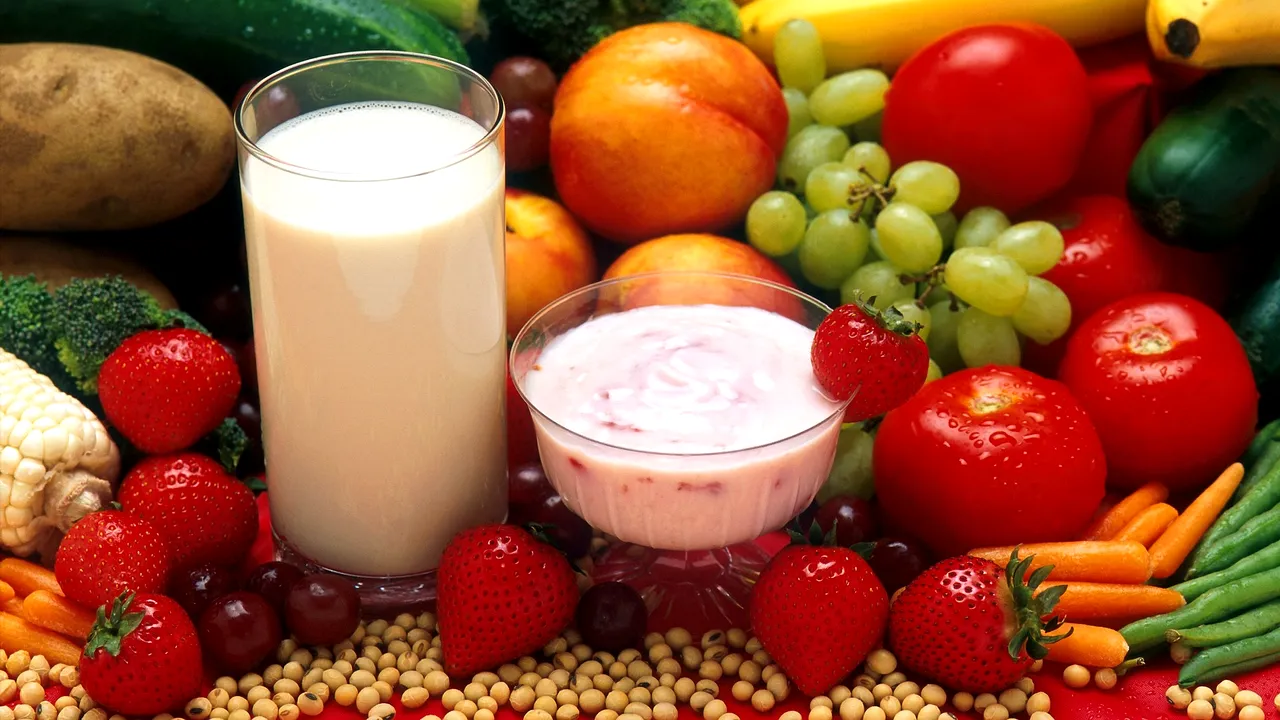 UE alocă 18 milioane de euro pentru distribirea de lapte, legume și fructe în școlile românești