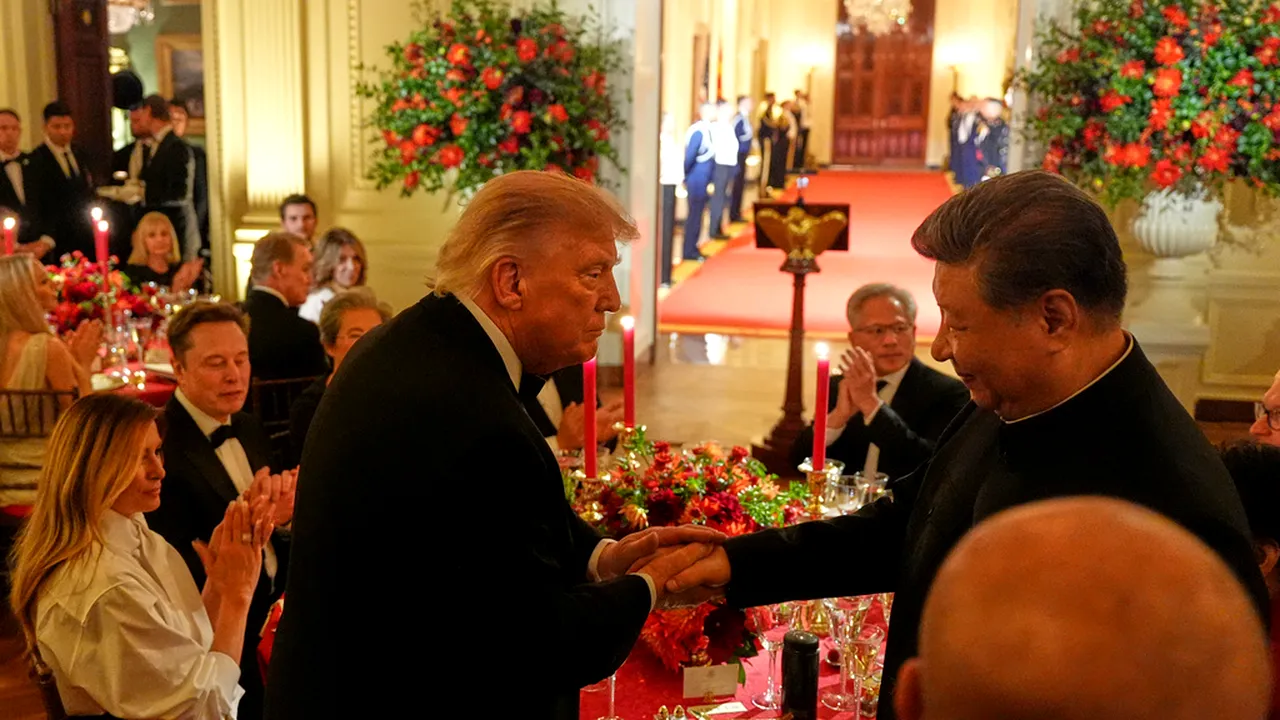 Trump a adunat liderii celor mai mari companii tehnologice din SUA la banchetul organizat pentru Xi Jinping. Scopul urmărit de președintele american