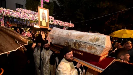 Ce spun reprezentanții Mitropoliei Moldovei și Bucovinei despre faptul că la Sfânta Parascheva vor avea voie doar credincioșii din Iași