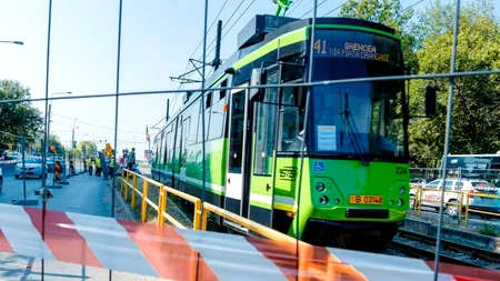 FOTO | Au început lucrările pentru adaptarea peroanelor la noile tramvaie aduse în Capitală. Modernizarea durează 6 luni