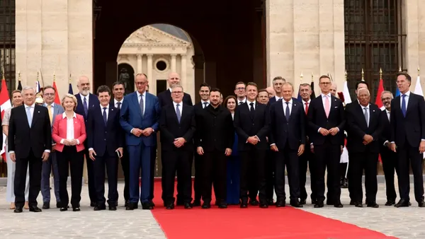 Nicușor Dan participă la reuniunea Coaliției de voință de la Paris. Președintele României este invitat marți la parada de Ziua Bastiliei