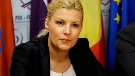 Cui vrea Elena Udrea să dea sfaturi: 