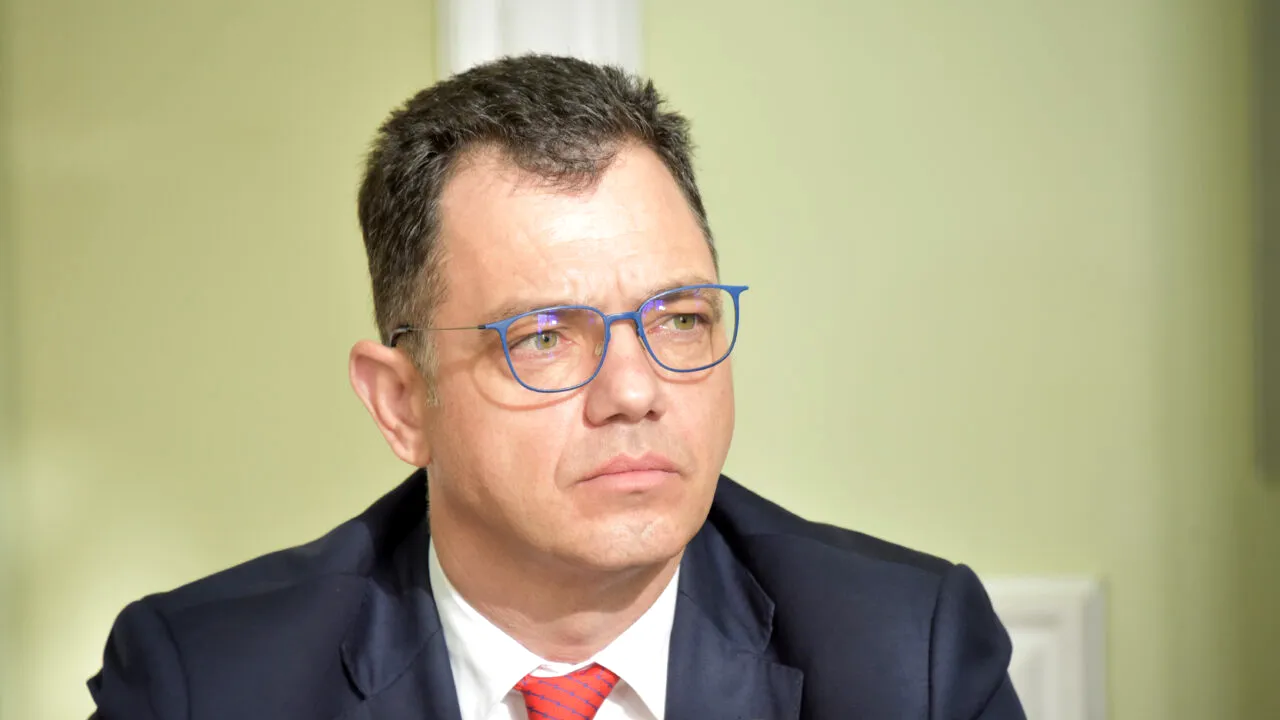 Una dintre cele mai PERFORMANTE fabrici din lume se va construi în România! Unde va fi înființată și ce va produce