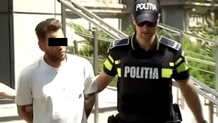 Mașină de lux, FURATĂ din fața unui cazino din Capitală. Un bărbat mascat a amenințat cu un cuțit femeia care se afla în interior și a fugit în trombă