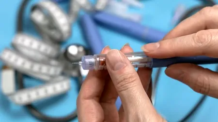 O femeie de 21 de ani a dezvoltat o complicație sanguină letală după ce și-a injectat un medicament din aceeași clasă ca OZEMPIC
