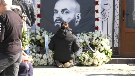 EXCLUSIV VIDEO | Sute de artiști, prieteni și fani l-au condus pe ultimul drum pe Nosfe. ADDA: 