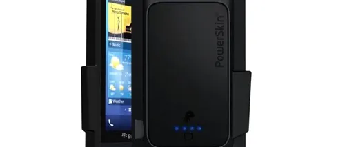 BlackBerry Z10. PowerSkin a lansat prima carcasă cu baterie suplimentară pentru BlackBerry Z10