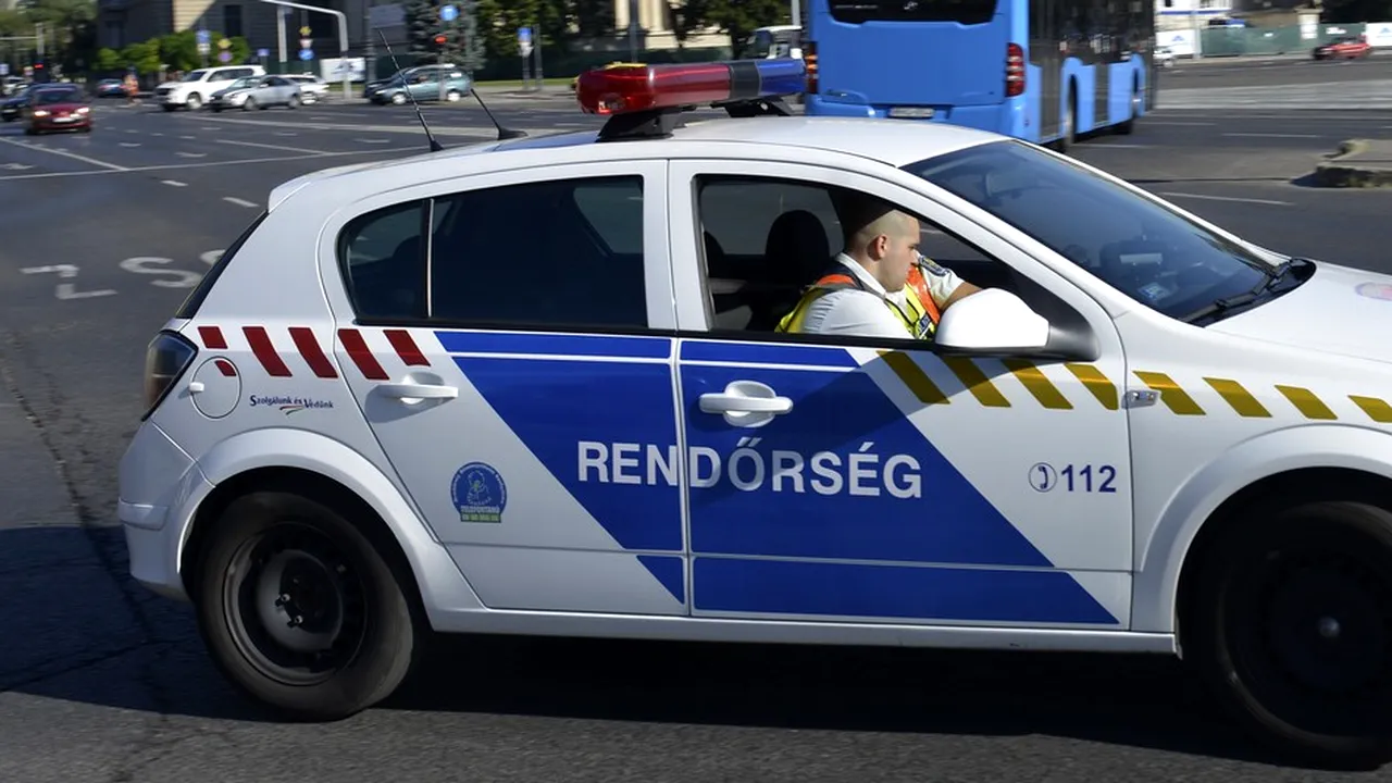 Doi români din Ungaria au fost reținuți, după ce au agresat un bărbat evreu. L-au scuipat și i-au adresat injurii din cauza religiei sale