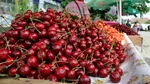 Cât costă un kilogram de cireșe românești într-o piață din Oradea. Au fost înregistrate pierderi de producție și de 60% în urma valului de frig