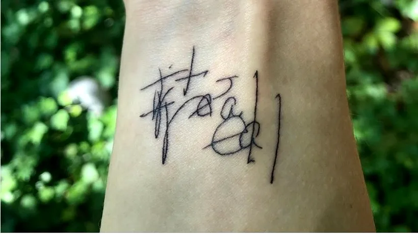 Povestea incredibilă a unui tatuaj neobișnuit: A arătat spre Rai având lacrimi în ochi - FOTO 