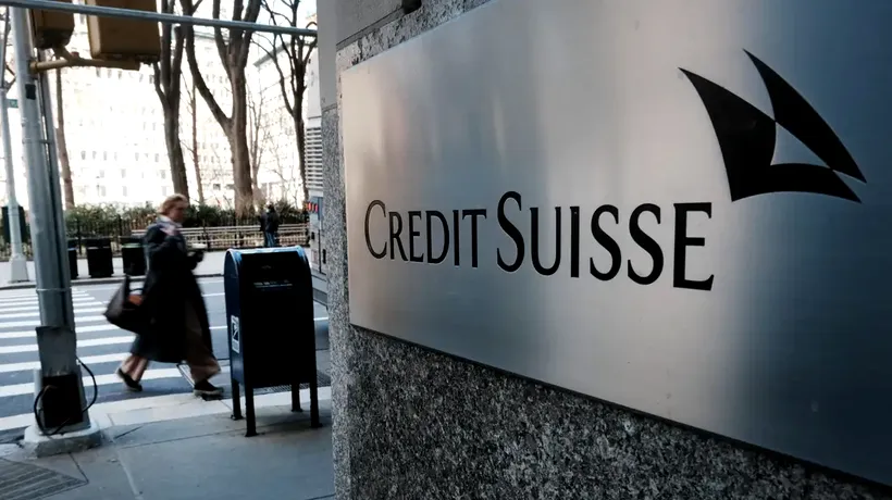 ÎMPRUMUT de peste 50 de miliarde de dolari a Credit Suisse, după ce acţiunile s-au prăbuşit cu 30%