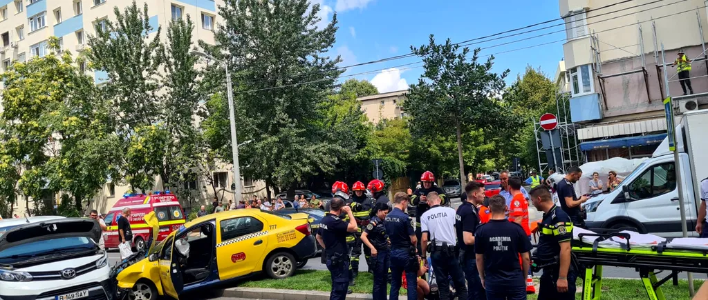 Scene IREALE în București! Un șofer beat, fără permis și cu mașina FURATĂ a provocat patru accidente rutiere