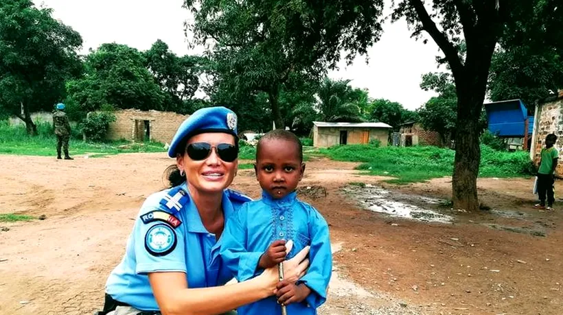 Un copil de 5 ani din Republica Centrafricană a refuzat suma de bani oferită de o femeie-jandarm din România. Jandarmeria: ”Sunt realități crunte”
