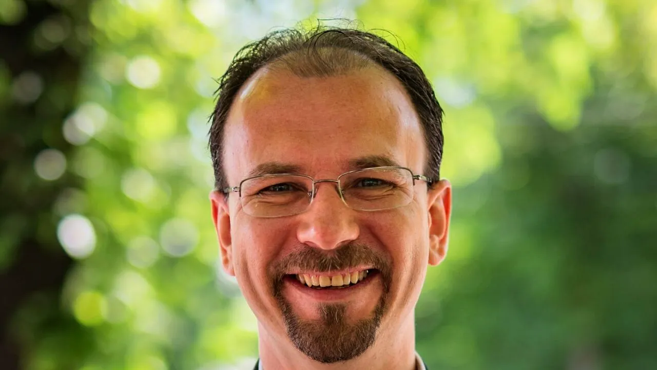 Deputatul Mihai Poliţeanu și peste 100 de membri ai USR Prahova demisionează din partid. Care sunt motivele invocate