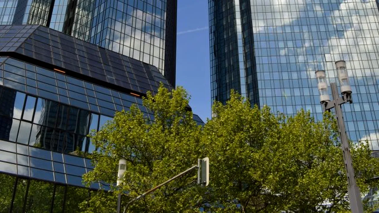REFUZ. Răspunsul celei mai mari banci particulare din Germania când vine vorba de relațiile sale comerciale cu liderul de la Casa Albă