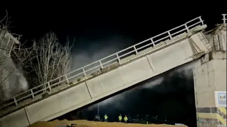 Lucrările pentru demolarea podului de pe DN1 au început / Traficul este închis timp de două zile / Circulația este deviată