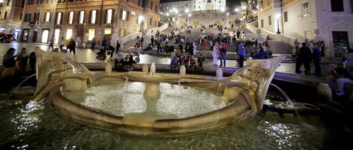 Ce amenzi usturătoare riscă turiștii care se vor așeza pe faimoasele Trepte Spaniole din Roma