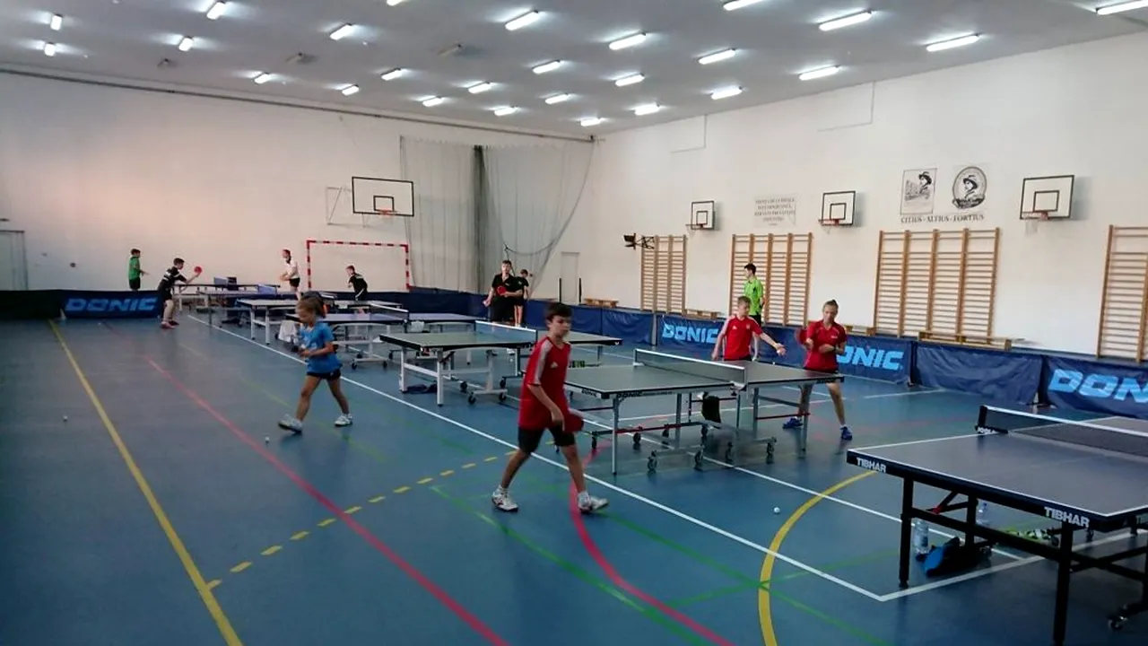 Cea mai modernă sală de sport reparată după cinci ani cu 6 milioane de lei deși consturile de construcție au fost de 3 ori mai mici / Reprezentantul Primăriei Cluj-Napoca: Dăm în judecată constructorul