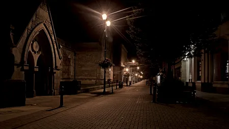 Interdicție de circulație pe timpul nopții într-o țară din Europa. De la Al Doilea Război Mondial încoace nu s-a mai întâmplat asta!