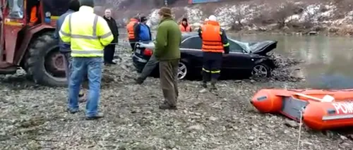 Audi-ul care gonea noaptea pe DN 7 și a dispărut în râul Olt după o curbă, recuperat după 40 de ore de căutări. Ce au găsit anchetatorii în mașină. VIDEO