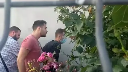 VIDEO | Criminalul de la Corbu, reținut pentru 24 de ore. Bărbatul de 29 de ani și-a recunoscut faptele: „Dacă țipați, vă omor pe toți”