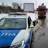 FOTO | Controale pe Valea Prahovei pentru depistarea șoferilor care nu respectă regulile de circulație pe timp de iarnă. „Se vor desfășura în special în perioadele cu avertizări meteo”
