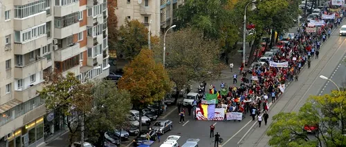 Pe cine am văzut în Piață. După șapte săptămâni, protestatarii Roșia Montană au scris o Proclamație cu o singură cerere: „PLECAȚI!. VIDEO