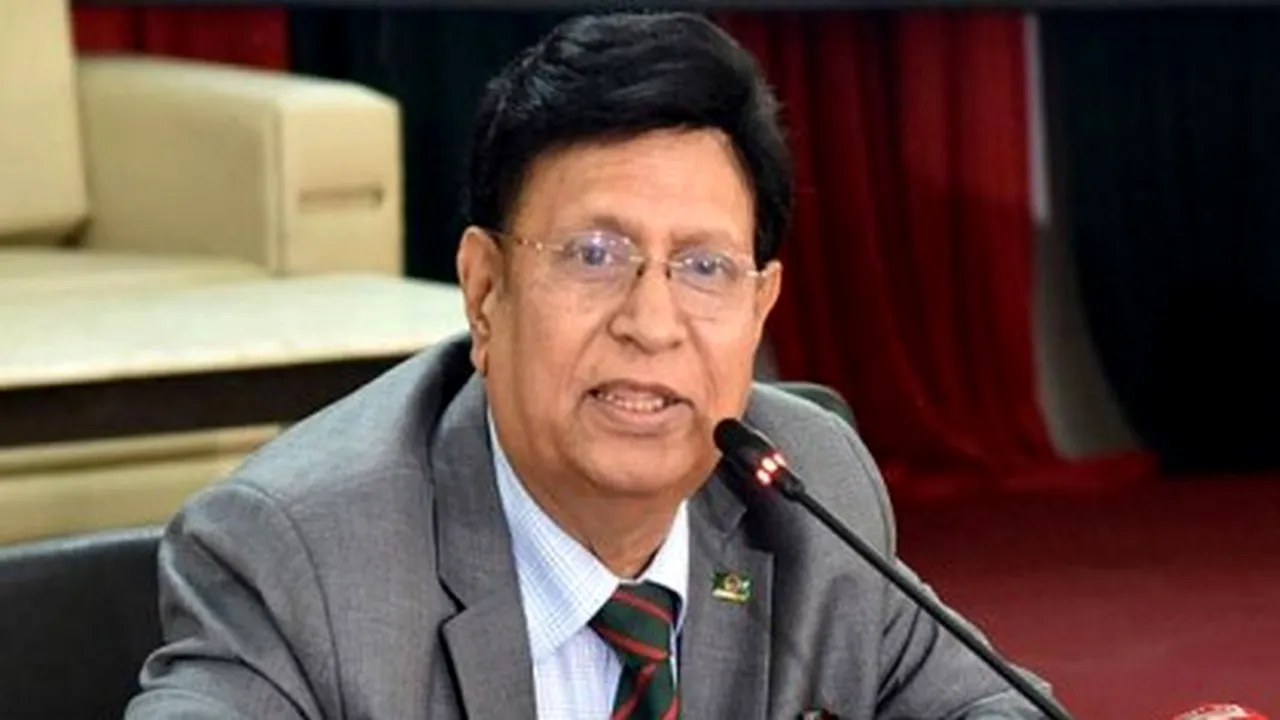 Autorităţile din Bangladesh: „România va recruta muncitori din Bangladesh pentru unitățile de procesare a cărnii”