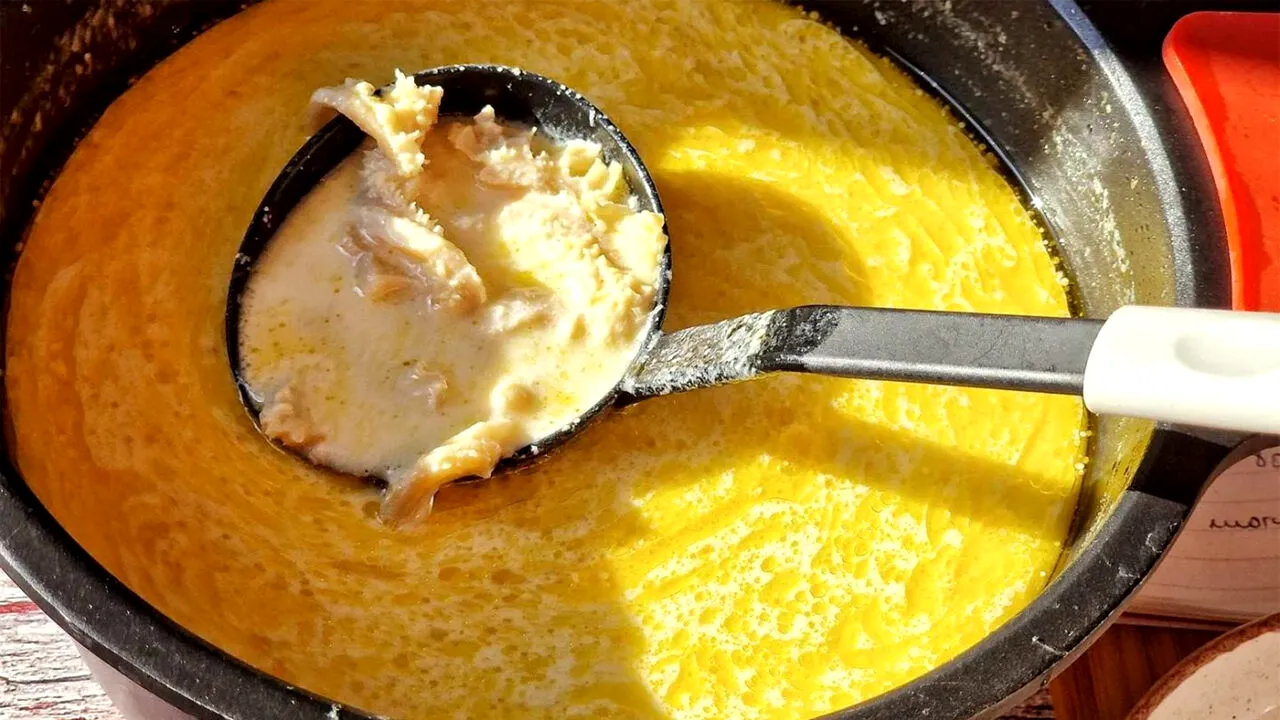 Rețetă ciorbă de burtă de post | Cele două ingrediente cu care să înlocuiești smântâna și burta de vită