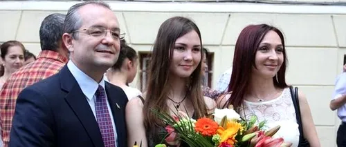 Fiica cea mare a lui Emil Boc, admisă la Facultatea de Drept a Universității Babeș-Bolyai. Cu ce medie a intrat