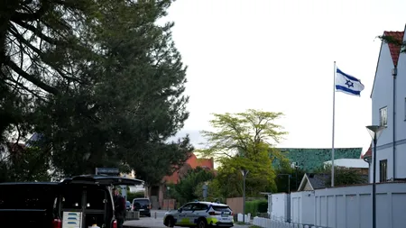 Trei indivizi, arestați după exploziile produse în apropierea Ambasadei Israelului din Danemarca. Misiunea se află lângă cea a ROMÂNIEI. Reacția MAE