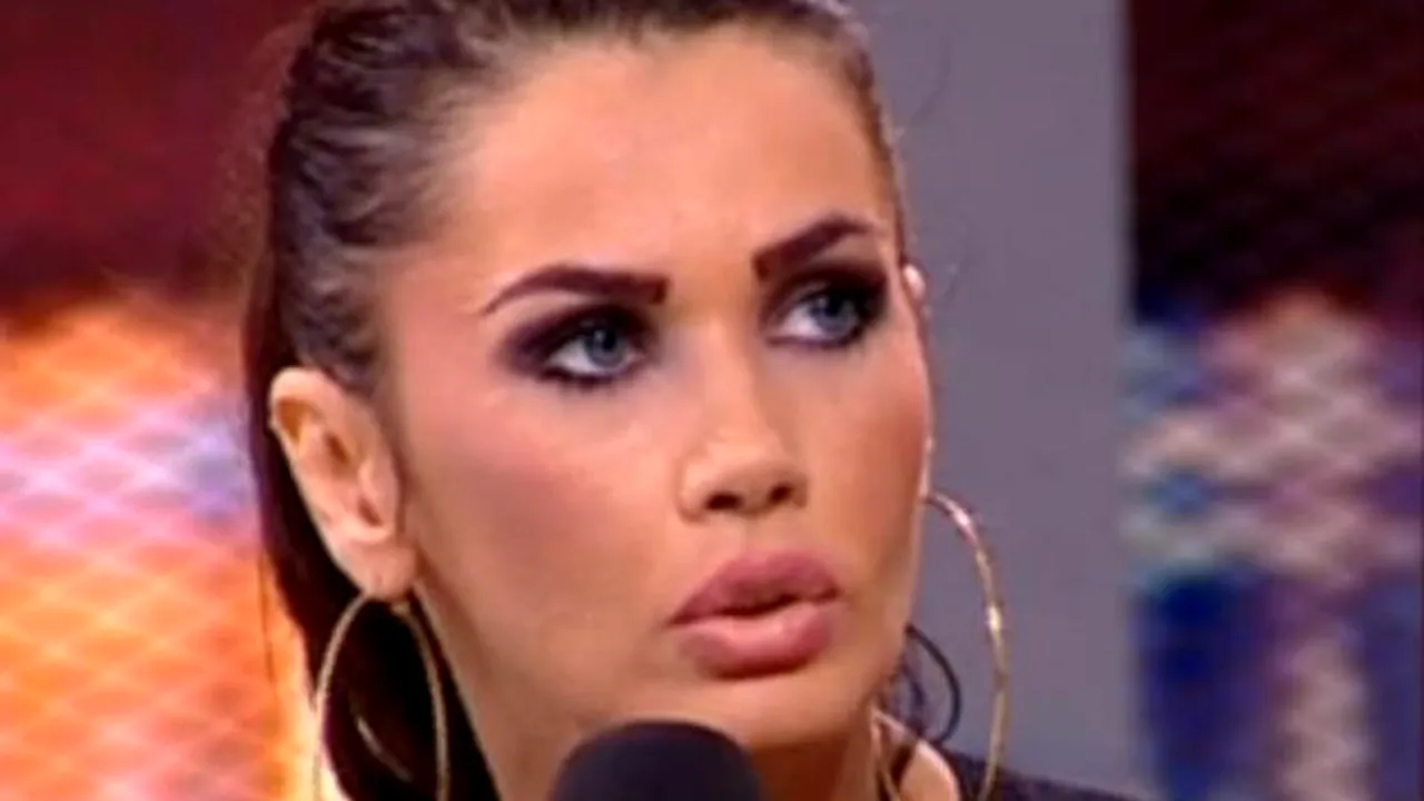 Ea este bunica secretă a Oanei Zăvoranu. „Era ținută ascunsă în anexa casei