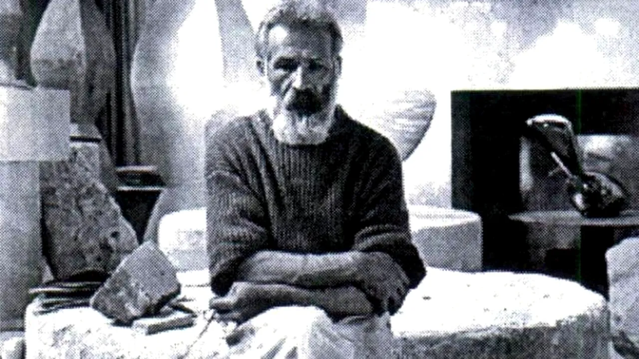 O expoziție dedicată sculptorului Constantin Brâncuși, la New York, generează controverse