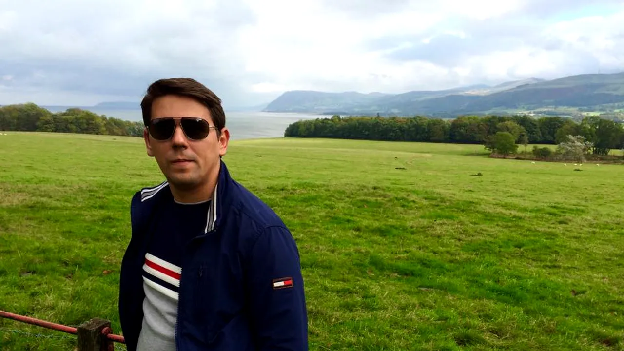 Avertismentul unui medic român din Liverpool cu privire la antibioticele folosite împotriva Covid-19: „Riscăm efecte adverse semnificative”