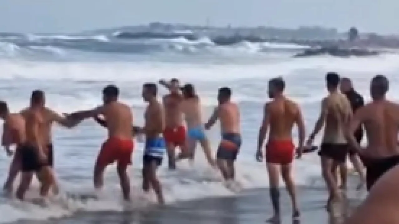 Mai multe persoane s-au luat la BĂTAIE, în stațiunea Eforie Nord. Polițiștii au intervenit imediat și au aflat ce s-a întâmplat