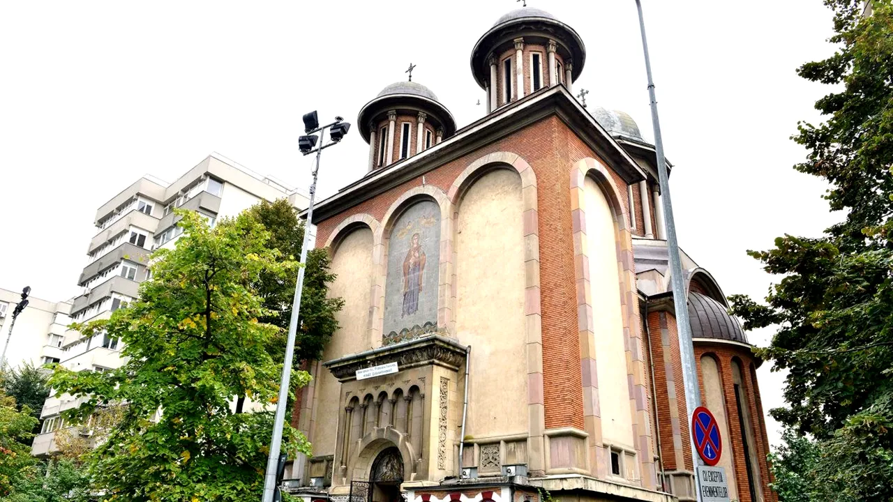 Fragmente osoase, descoperite în PODUL unei biserici