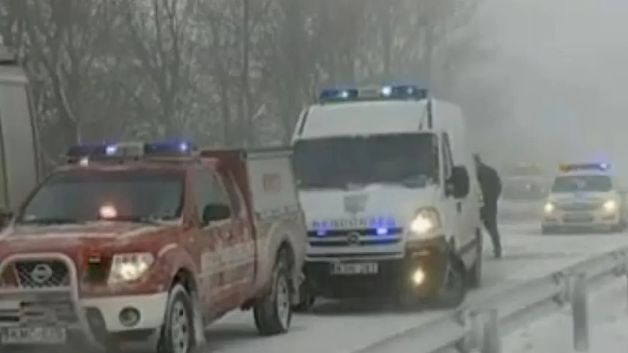 VIDEO. Autoritățile ungare anunță salvarea a aproximativ 14.400 de persoane în urma intemperiilor