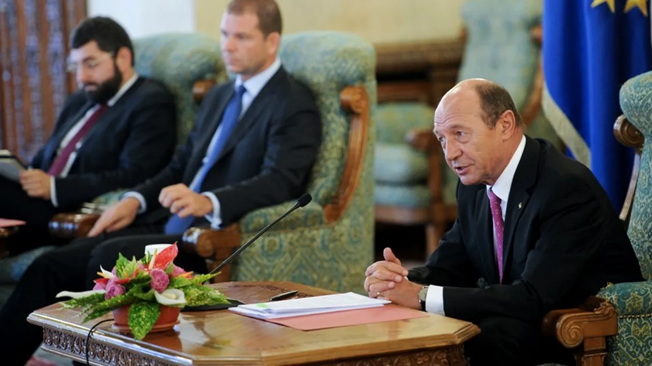 Oprea pentru Gândul: 