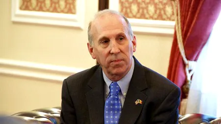 Ambasadorul SUA la Chișinău dă înapoi după valul de critici: 