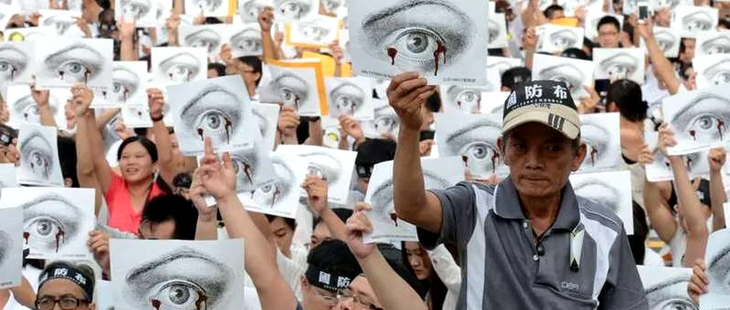 GALERIE FOTO. Protest impresionant în Taiwan după moartea unui recrut în timpul stagiului militar