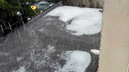 Natura dezlănțuită într-un județ din țară. Pompierii intervin pentru evacuarea apei - VIDEO