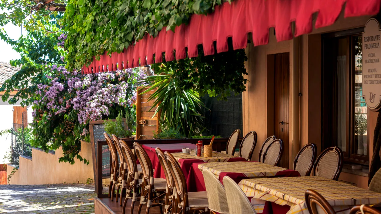 Produsul adorat de români pe care nu ar trebui să-l comanzi niciodată în restaurantele italienești după ora 11:00