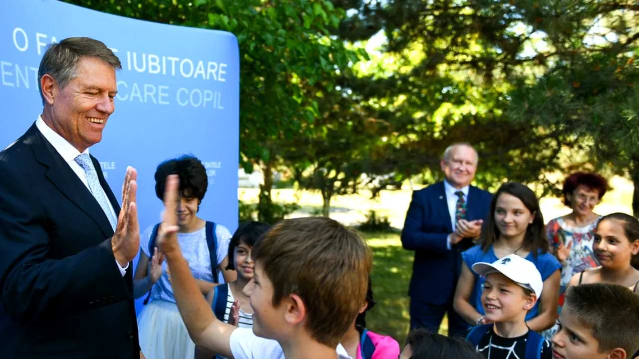 Iohannis, vizită la SOS Satele Copiilor și un mesaj emoționant de Ziua Copilului